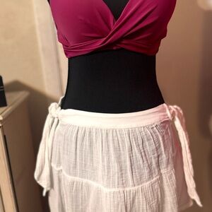 BCBG White Skirt mini skirt or coverup tied sides XS